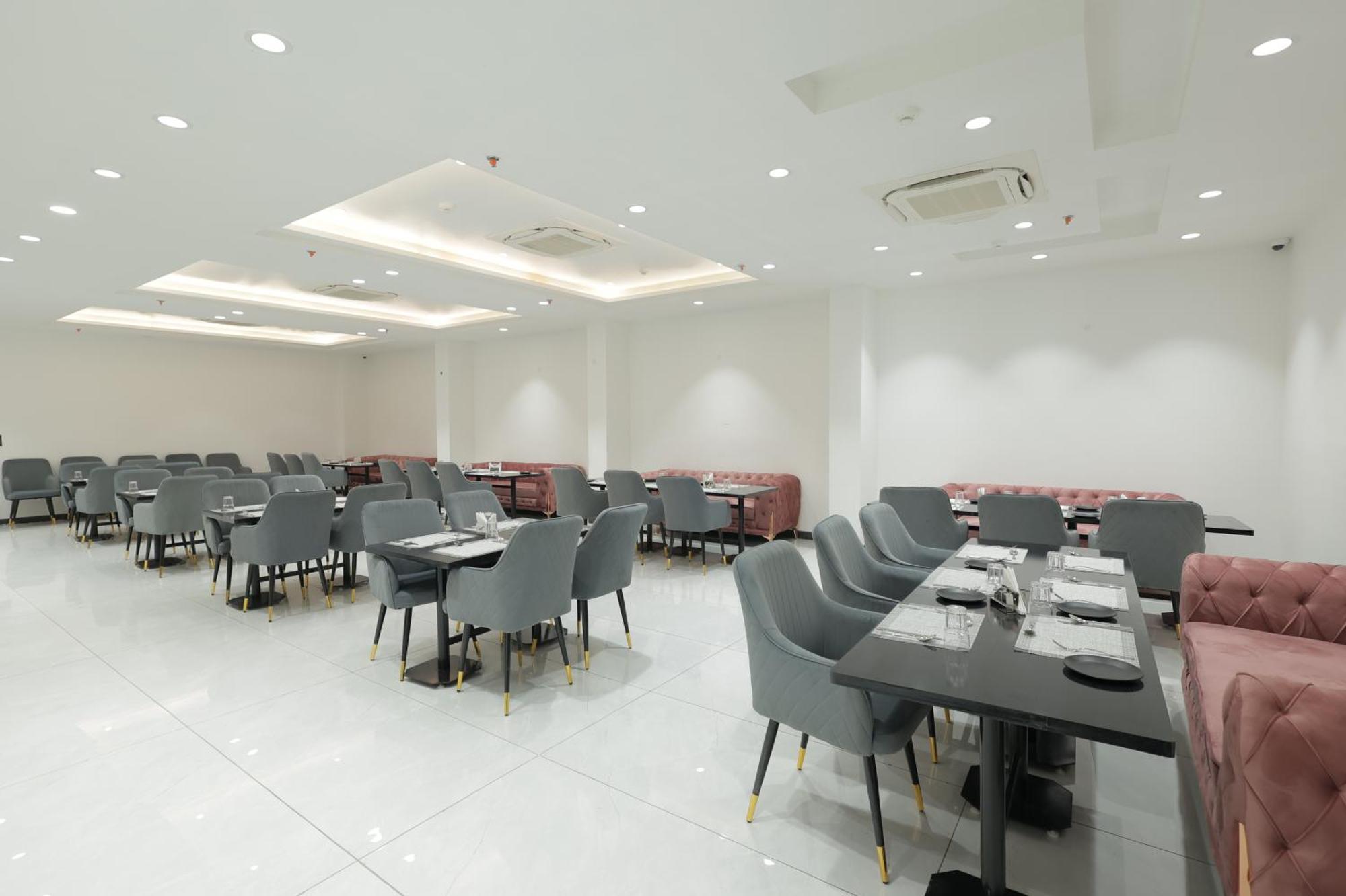 Snj Taj Grand Hotel Agra  Kültér fotó